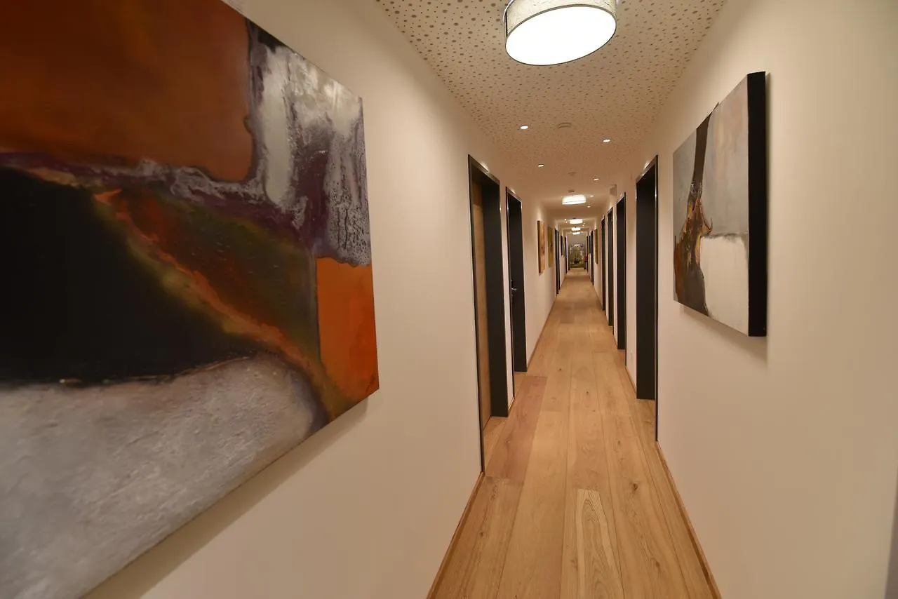 Aparthotel Nah Dran Дингольфинг
