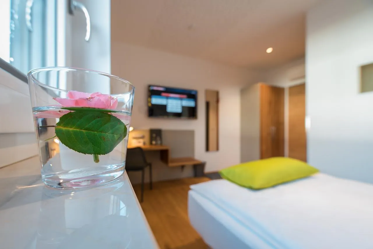 Aparthotel Nah Dran Dingolfing 3*,  Alemanha